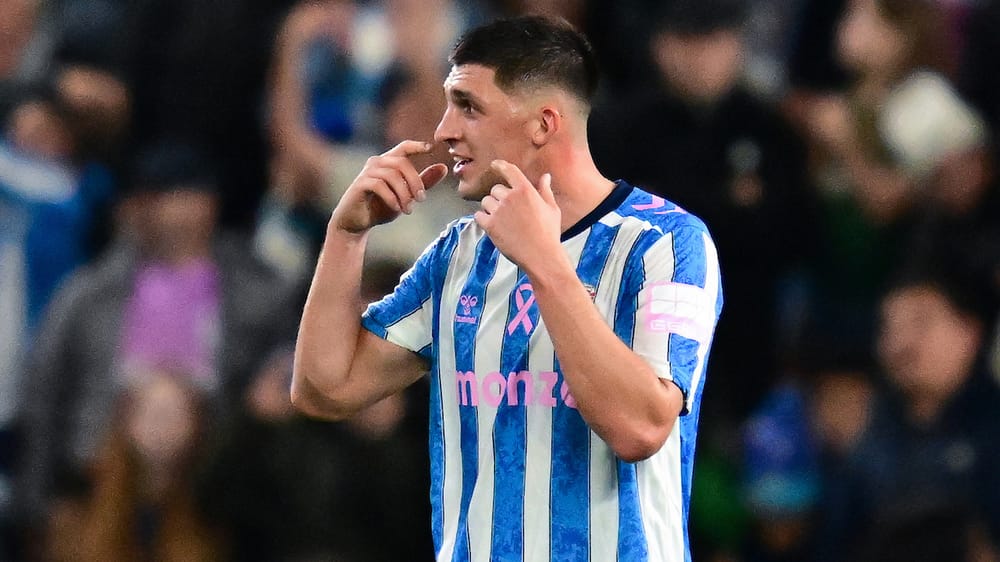 Coventry City defender Bobby Thomas (4) looks for focus from his team mates during the Premier League match between Coventry City and Newcastle United at the Coventry Building Society Arena, Coventry, UK on 12 October 2026.
